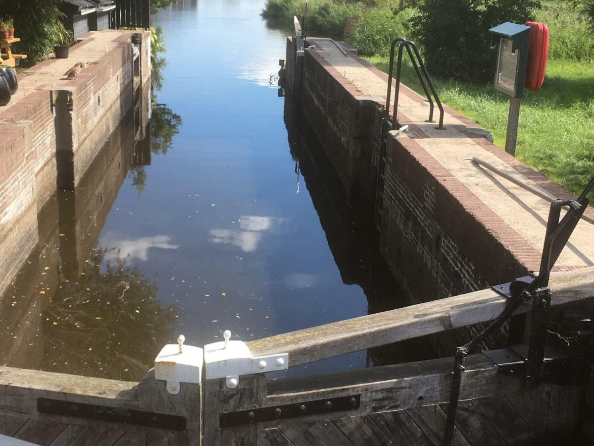 Het Pulletje Hotell Westzaan Exteriör bild